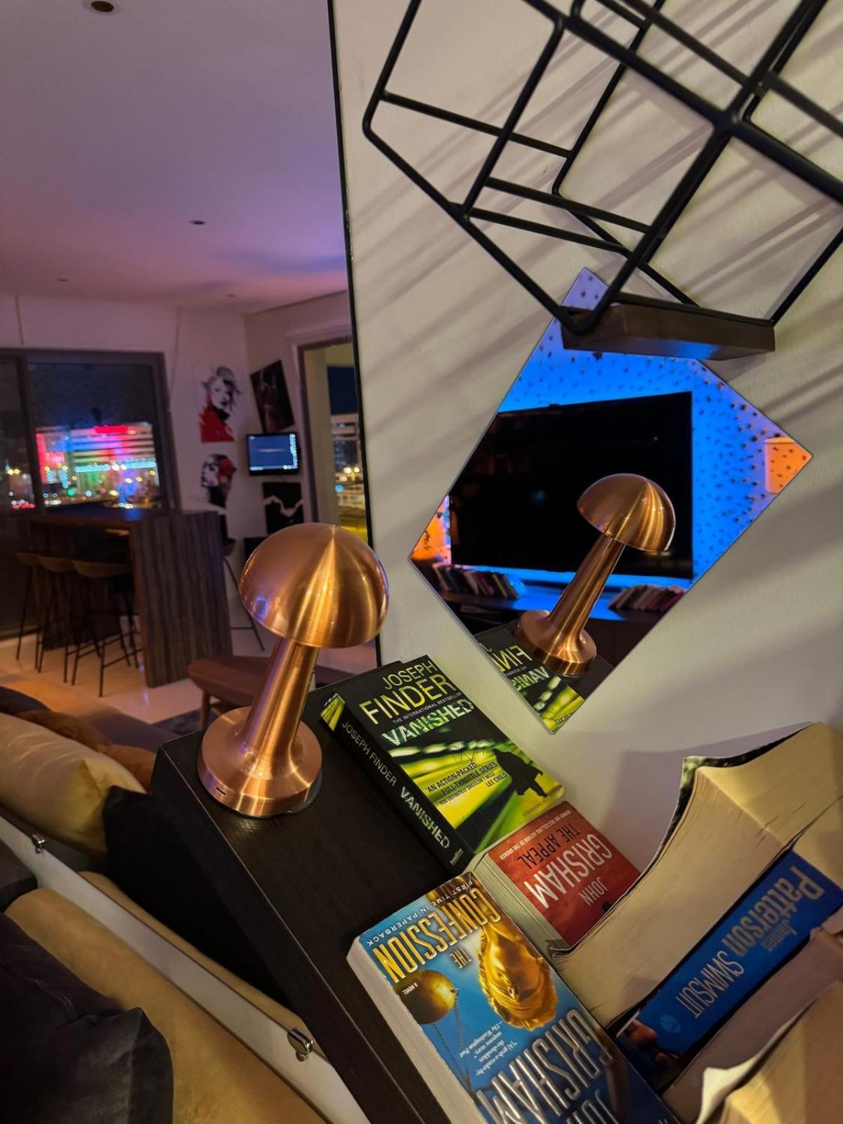 The Luxury Lounge *